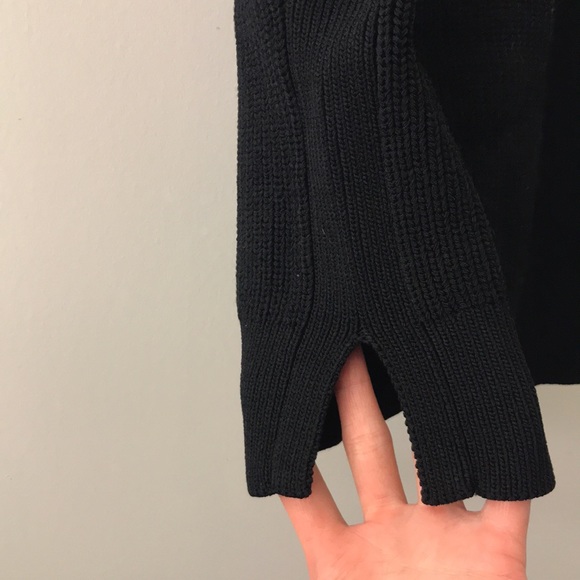 Black Knit Wilfred Long Crop Top - Picture 5 of 6